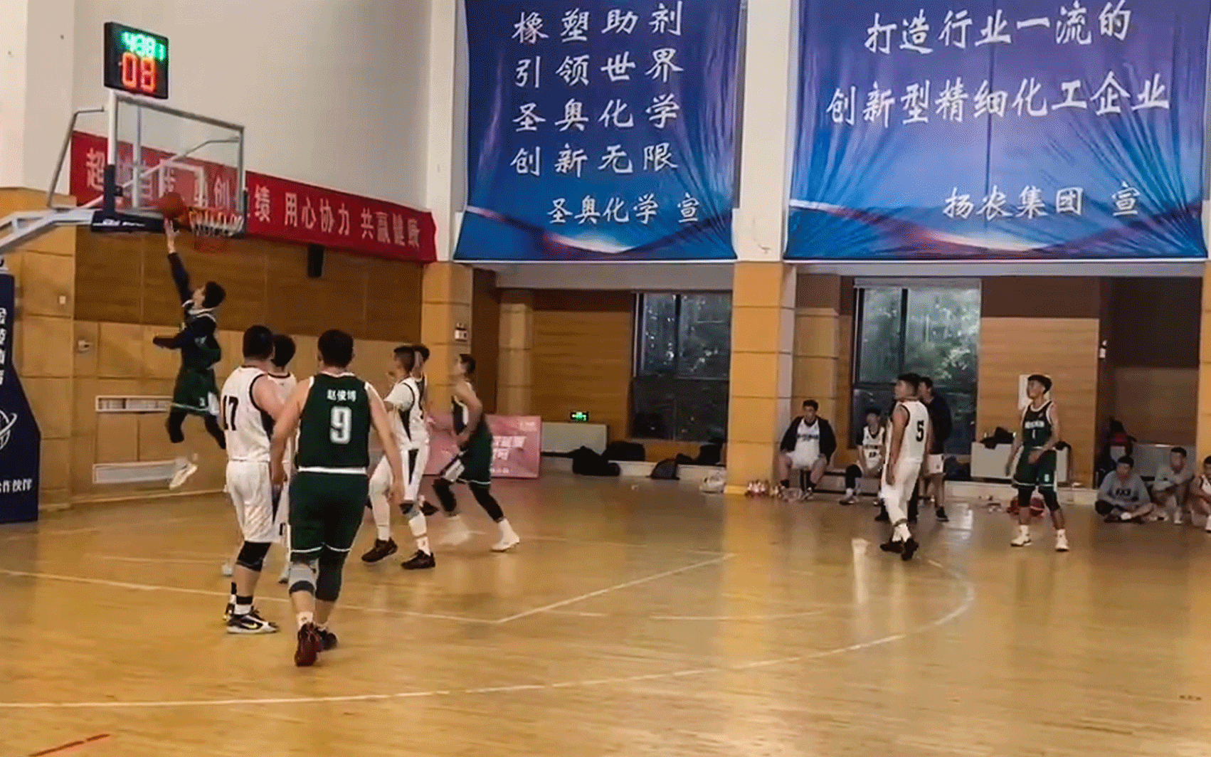 1731985433330011.gif 50804030-8f63837e5d9191b4.gif